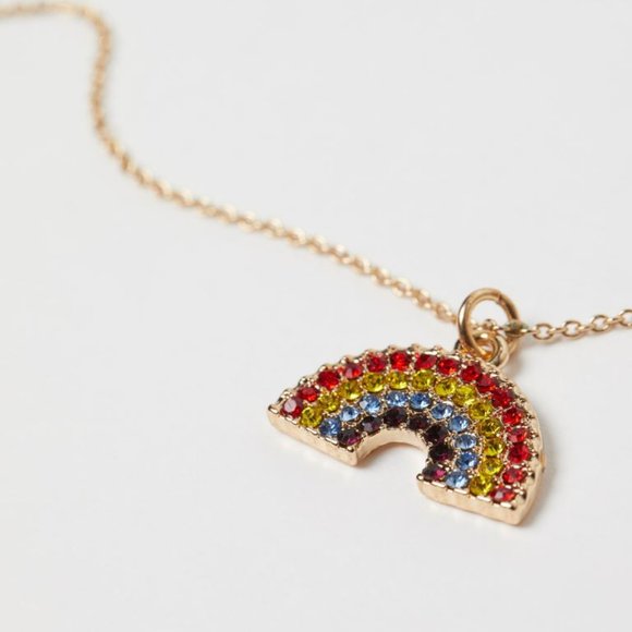 H&M Jewelry - H&M Rainbow Pendant Necklace NWT